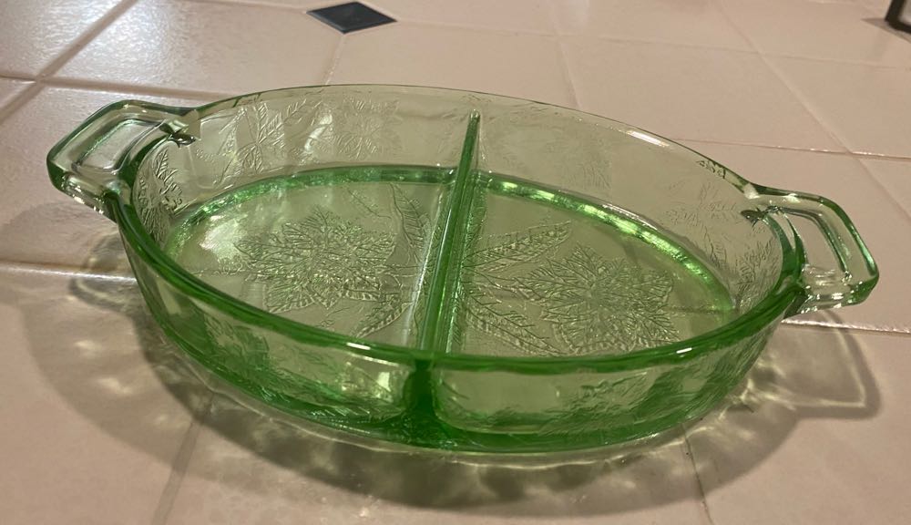Jeanette Glass Poinsettia Pattern Divided Rellish Dish  ornament collectible - Main Image 4