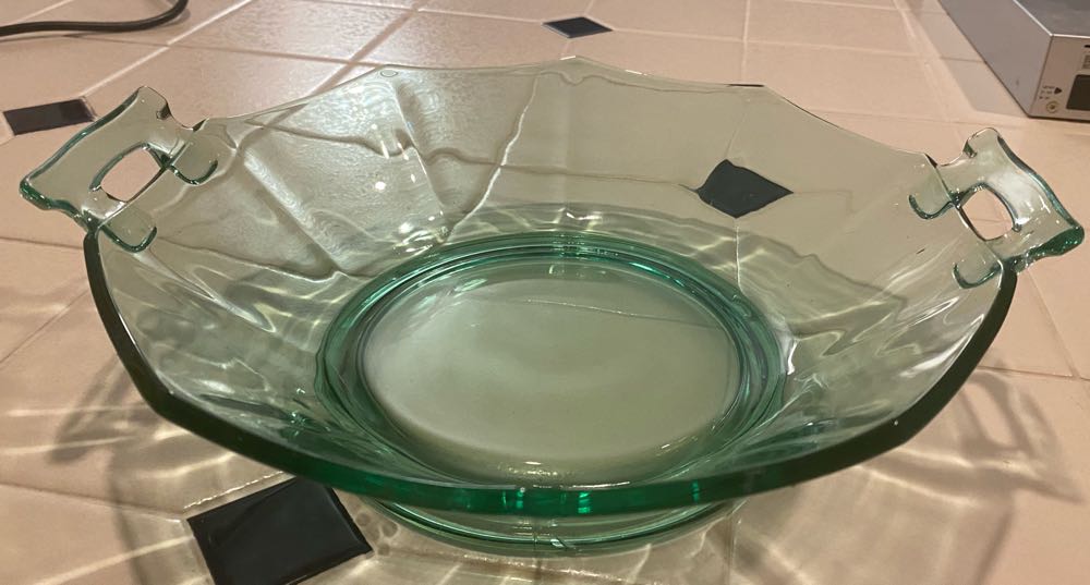 Unk Uranium Glass Green Depression Large Serving Dish  ornament collectible - Main Image 4