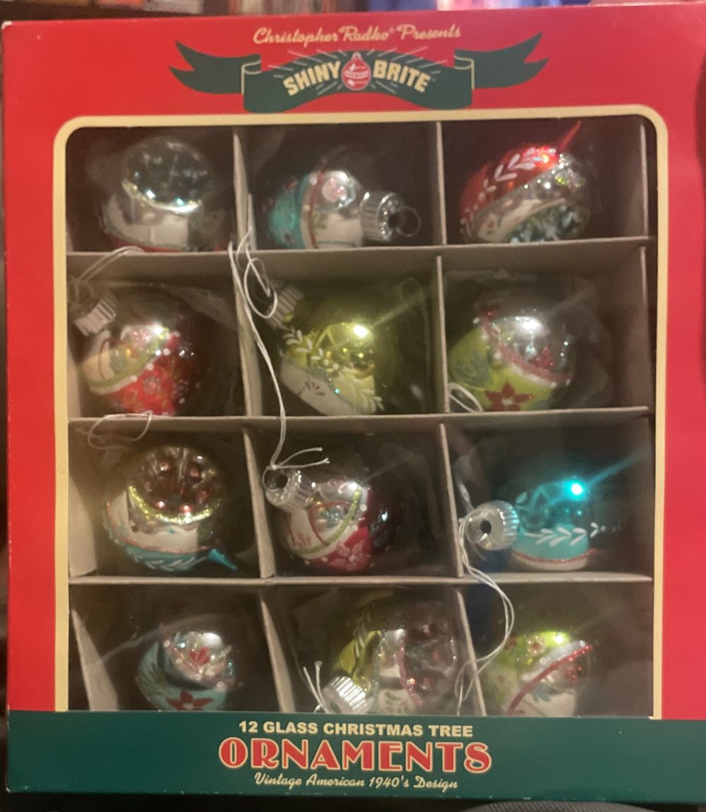 Christopher Radko - Shiny Brite - (Set 2) - Festive Fete - Round - Stencil - Flowers - Teal, Green, Red, White - Festive Fete (Round) ornament collectible - Main Image 4