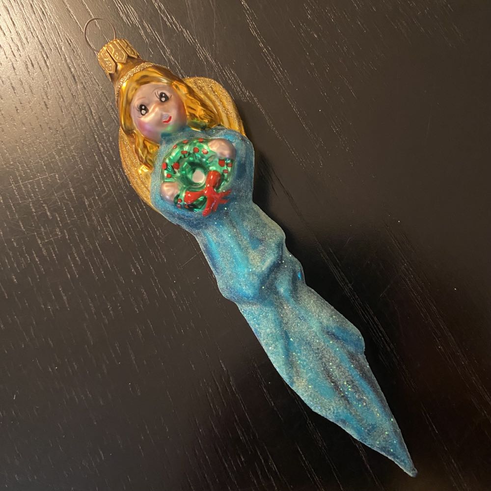 Mill Hill Midnight Glow Beaded Counted Cross Stitch Halloween Kit Buttons & Beads Autumn Mh141826