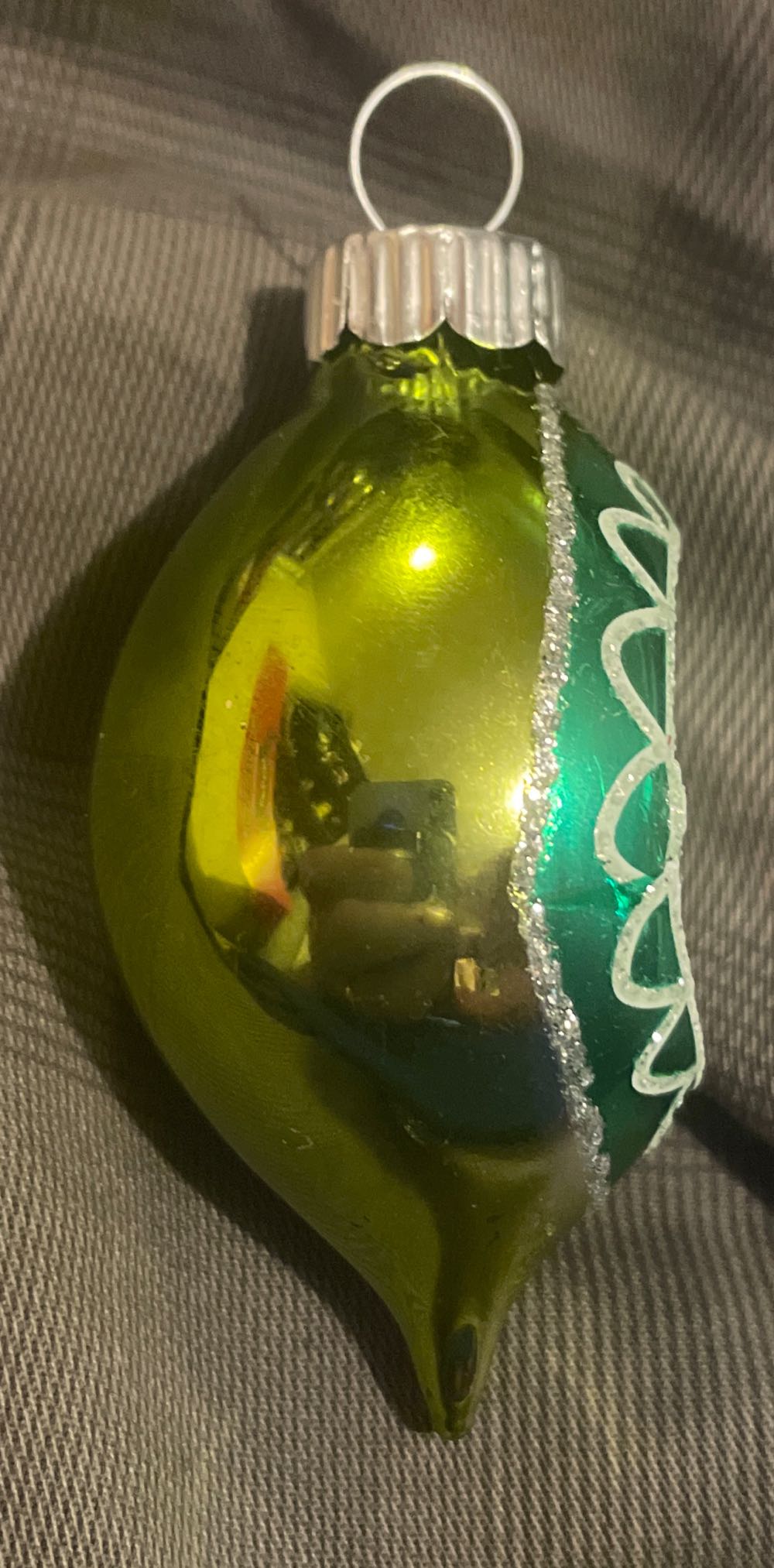 Christopher Radko - Shiny Brite - (Set 3) - Holiday Splendor - Reflector Tulips - Lime Green, Silver, Green, White, Red - Holiday Splendor (Reflector Tulip) ornament collectible - Main Image 2