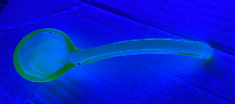 Unk. Blue vaseline glass Mayo / Condiment spoon ornament collectible - Main Image 3