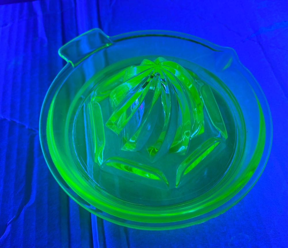 Unk. Uranium Green Orange Juice Juicer  ornament collectible - Main Image 3