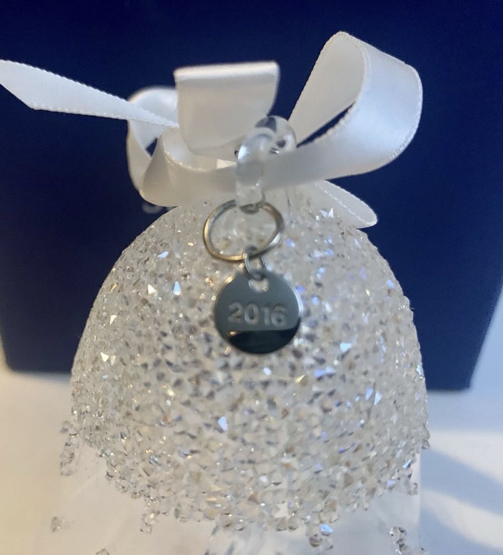 Swarovski Bell 2016 - Swarovski Annual Christmas Bell (Bell) ornament collectible [Barcode 9009652212350] - Main Image 4