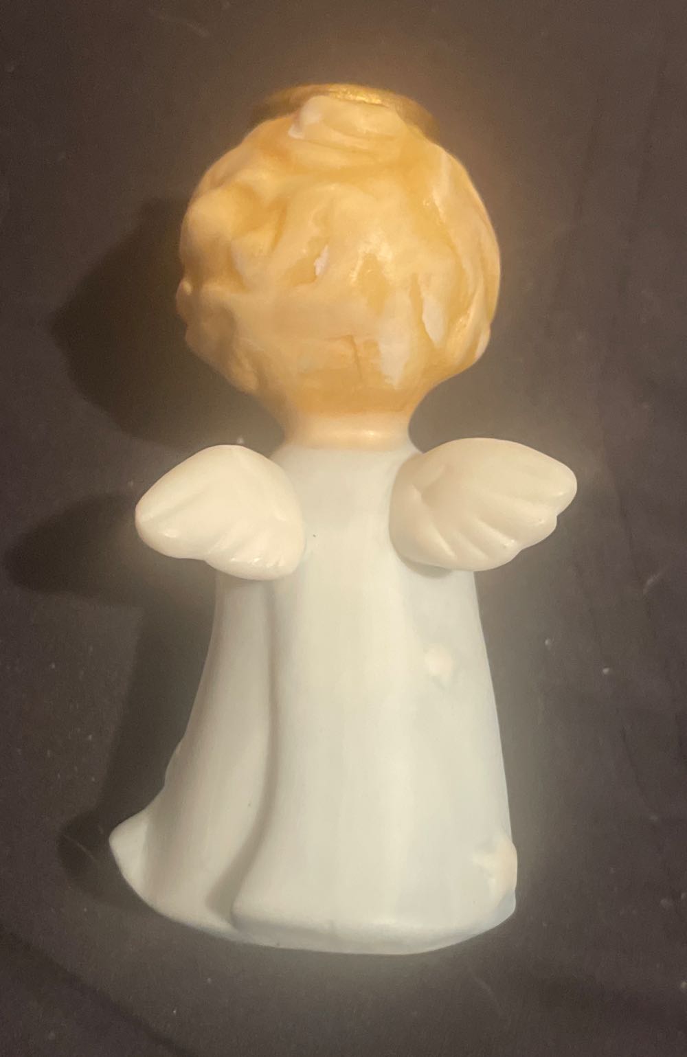 Avon - Heavenly Blessing Nativity - Angel - Praying - Angel (Nativity) ornament collectible - Main Image 2