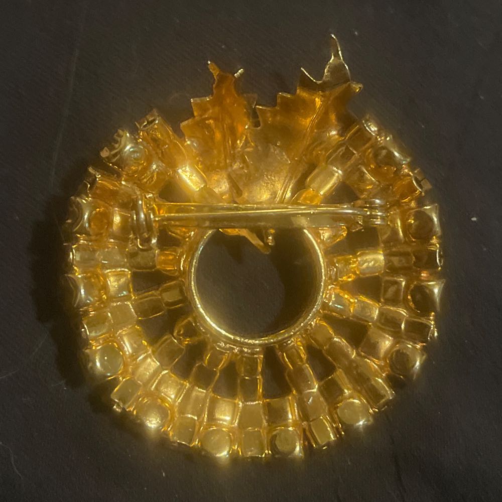 Brooch - Wreath - Rhinestone - Wreath (Jewelry) ornament collectible - Main Image 2