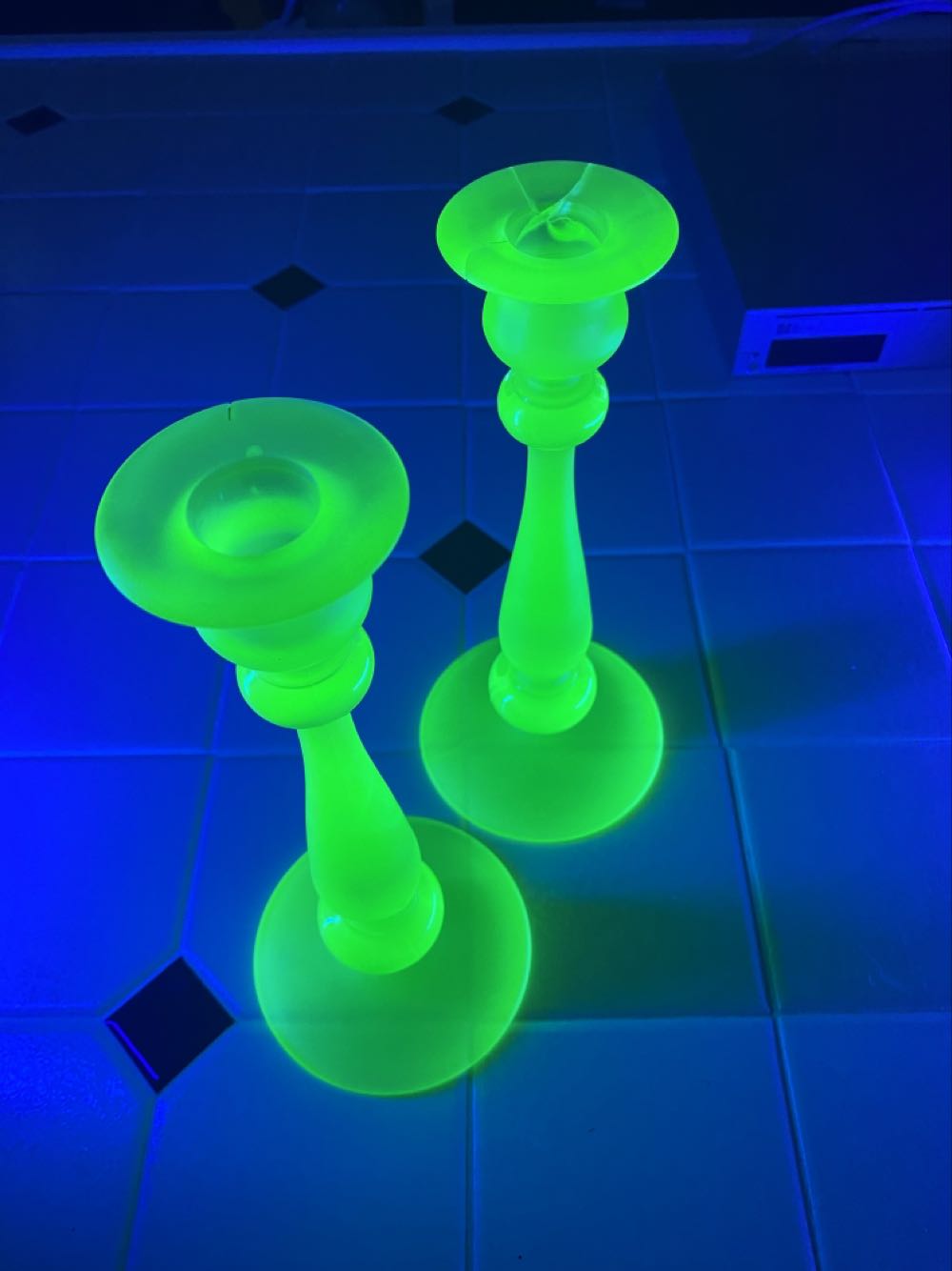 Fenton Florentine Green Iridescent Stretch Glass Candlesticks Set Of 2   ornament collectible - Main Image 3