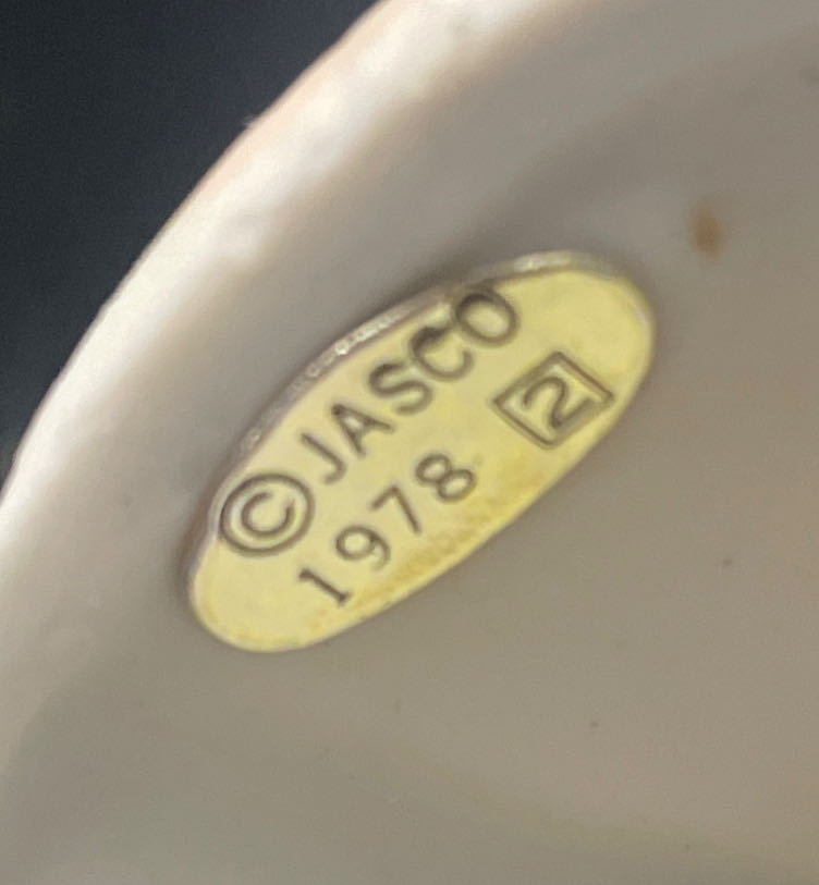 Jasco - Merri Bells - Shepherd With Lamb - Merri Bells (Bell) ornament collectible - Main Image 3