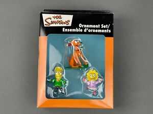 Simpsons Set Bart Lisa Santas Little Helper Christmas Bart Lisa  ornament collectible [Barcode 661526684978] - Main Image 1
