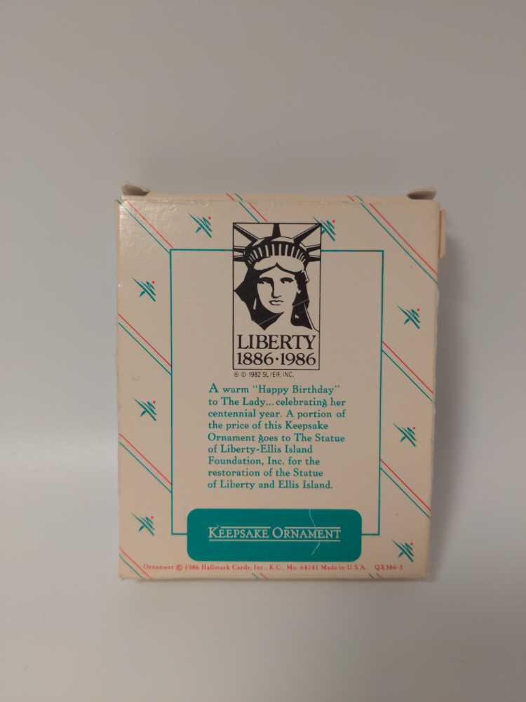 The Statue Of Liberty - Patriotic (The Statue of Liberty) ornament collectible - Main Image 2