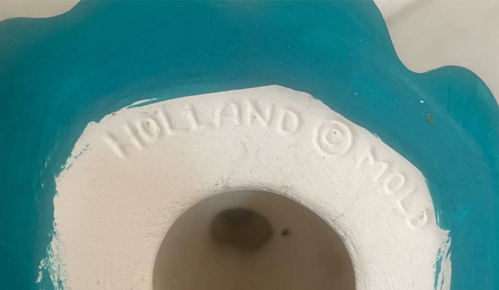 Ceramic - Holland - Carolers - Girl With Hymnal - #687 - Carolers (Ceramic) ornament collectible - Main Image 3