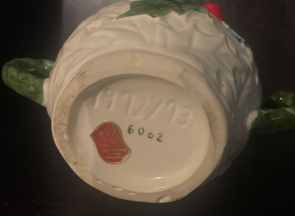 Lefton - White Holly Berry - Sugar Bowl & Lid - #6062 - White Holly Berry (Christmas China) ornament collectible - Main Image 2