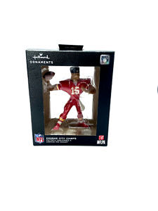 Century - Christmas - Gold Holly & Bell