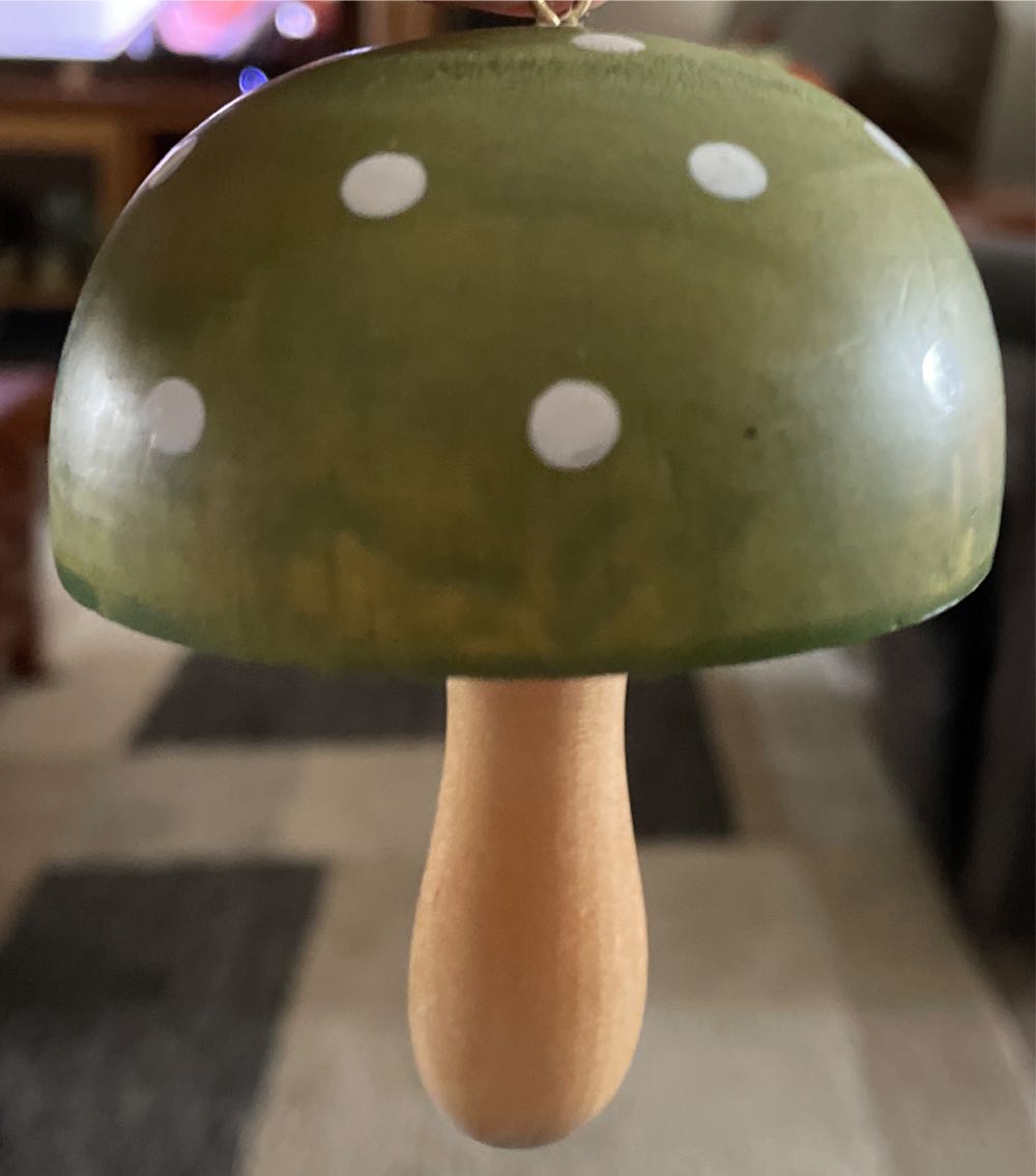 Handpainted By Joanne Teddy Bear In Wreath 