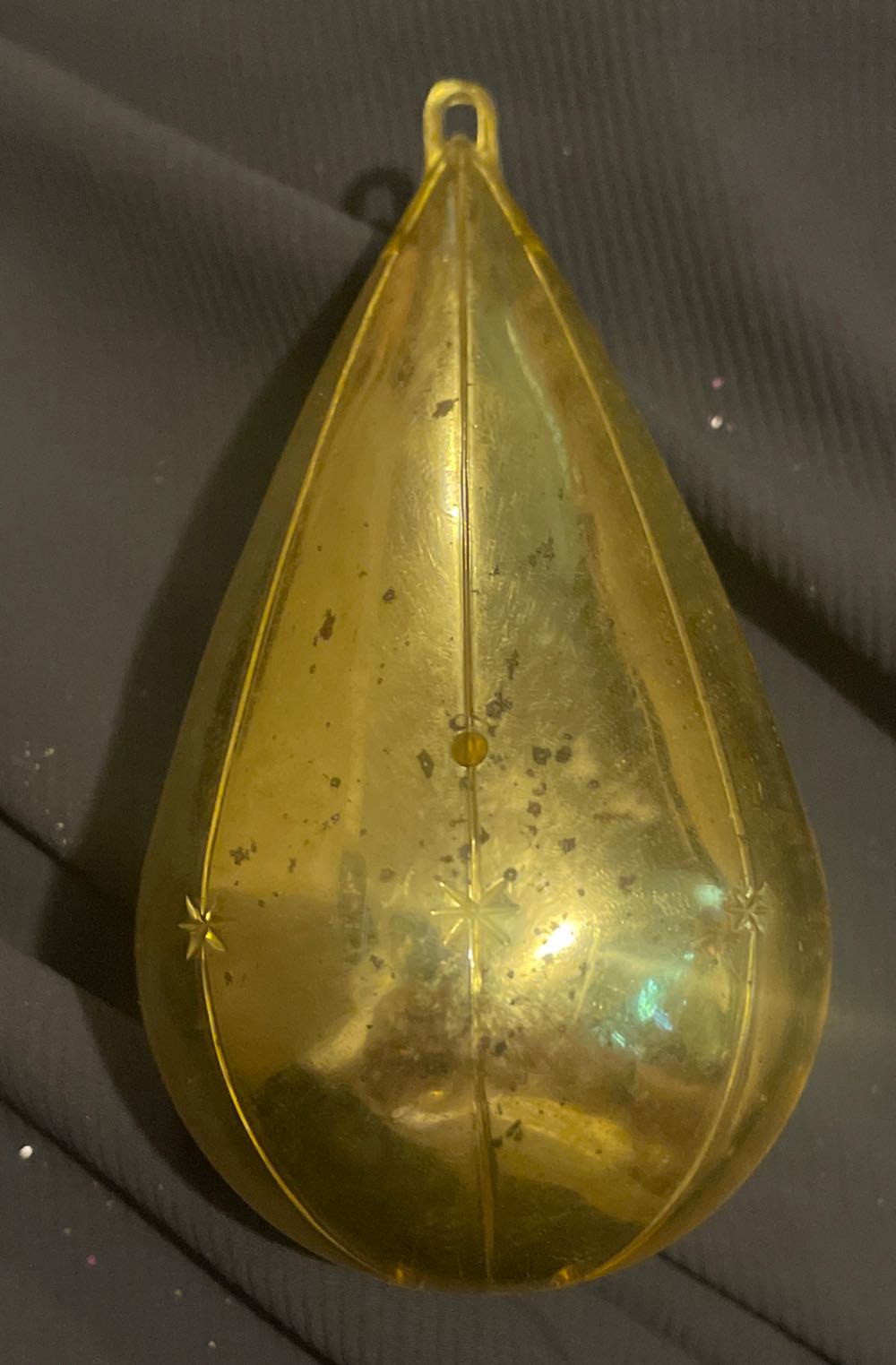 Jewelbrite - Teardrop - Clear - Snowflake & Red Tinsel - Gold - Snowflake (3-D Diorama) ornament collectible - Main Image 2