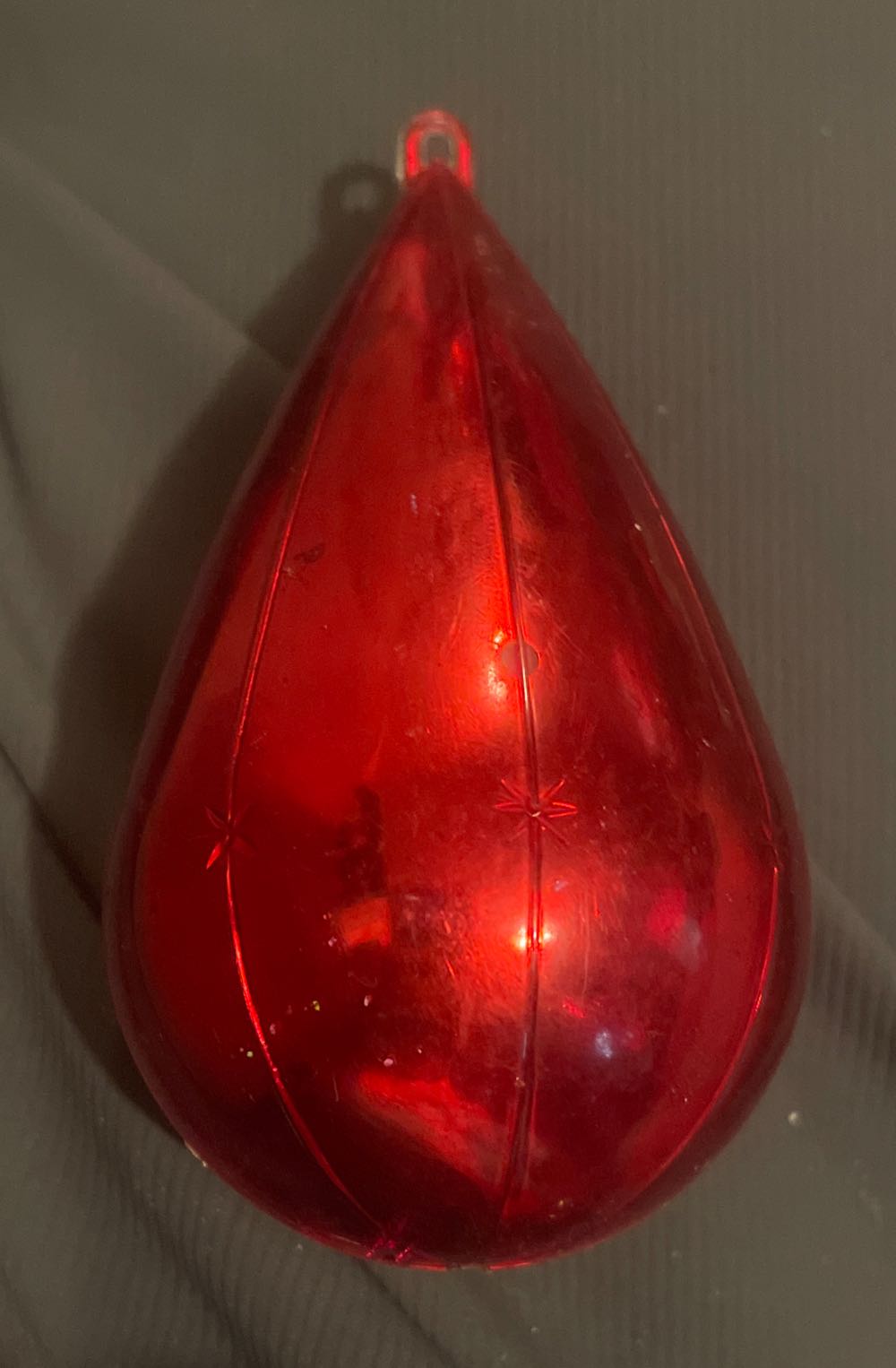 Jewelbrite - Teardrop - Clear - Snowflake & Gold Tinsel - Red - Snowflake (3-D Diorama) ornament collectible - Main Image 2