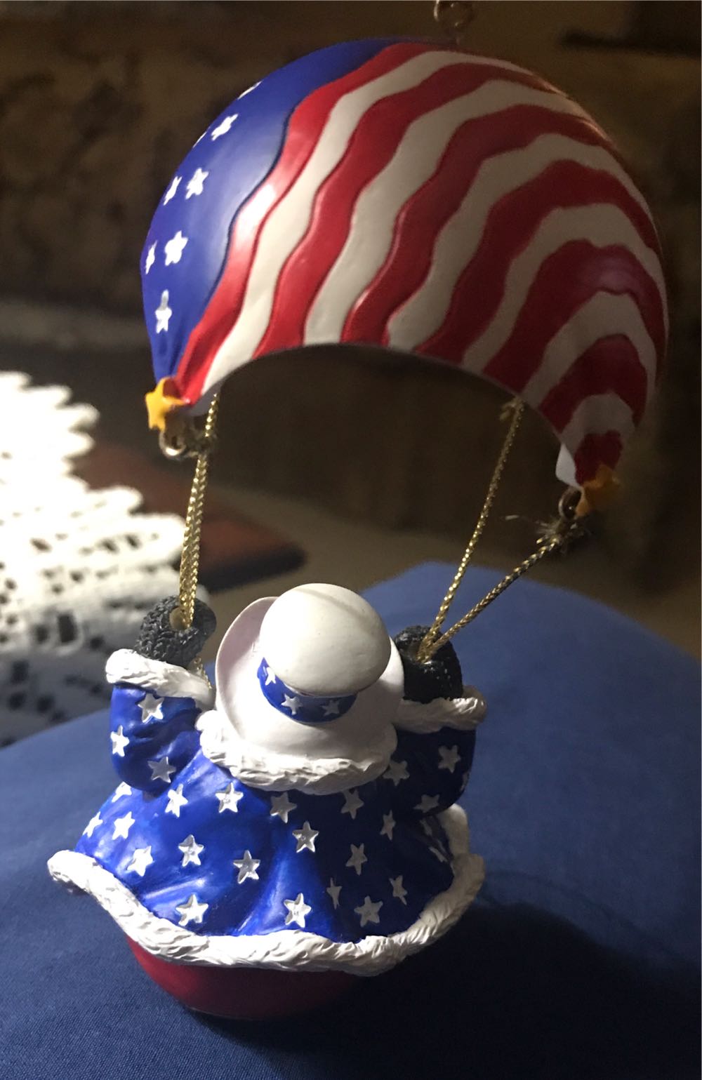 Lenox Patriotic Peace On Earth Santa  ornament collectible - Main Image 2