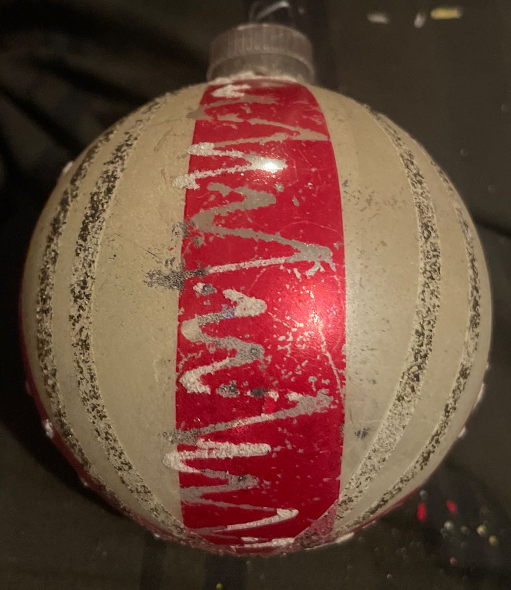 Dept. 56 - Original Snow Village - Accessory - Family Mom & Kids - 56.50571