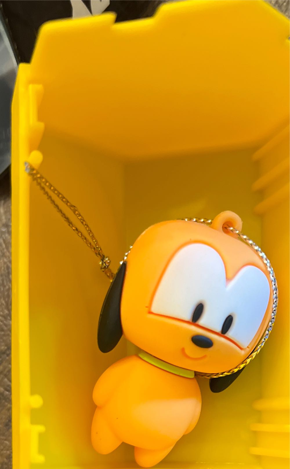 Hallmark Disney Mickey & Friends Series 2 Mystery Rare Head Minnie Mouse  ornament collectible [Barcode 763795820214] - Main Image 2