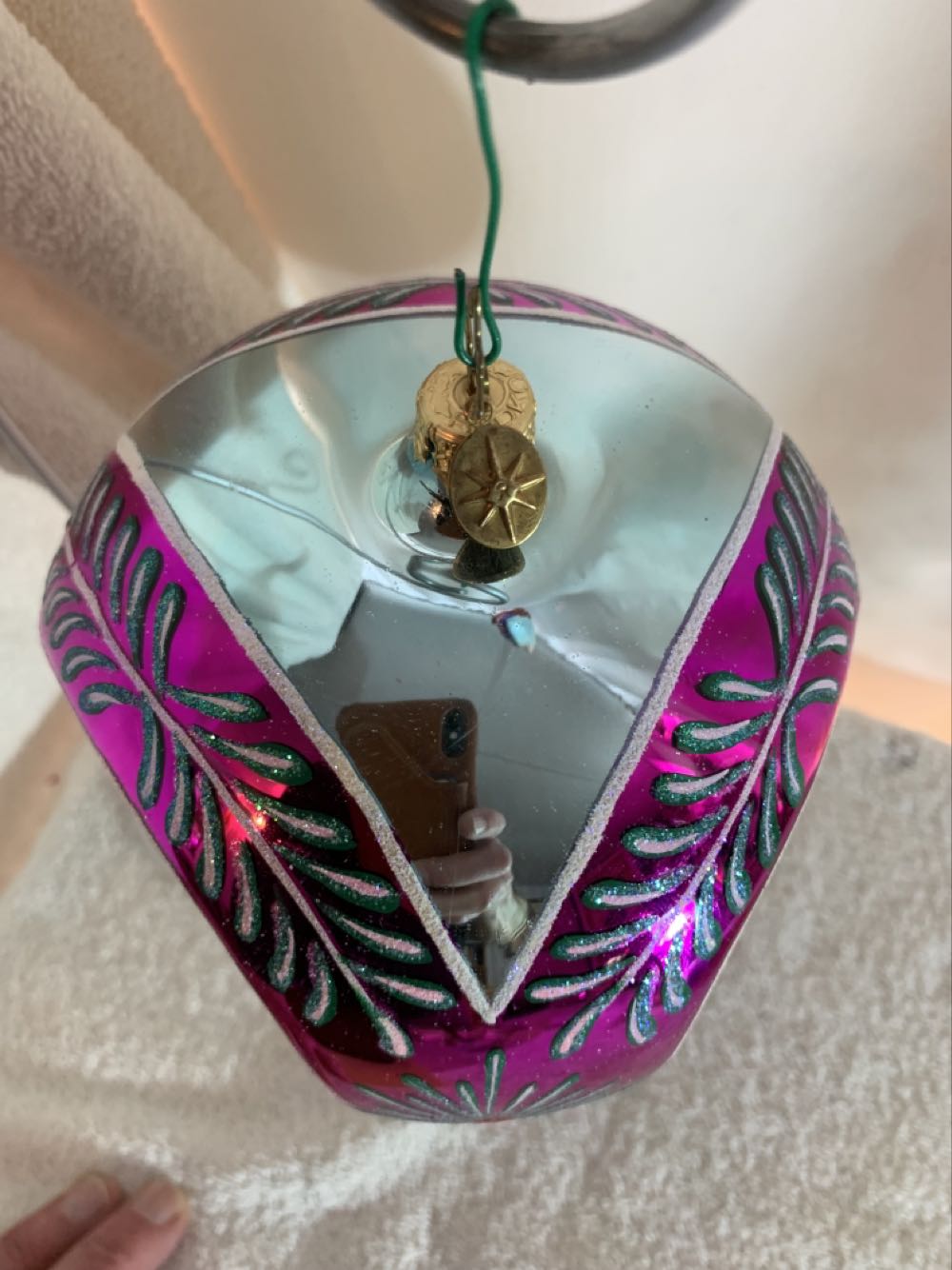 Grand Stardust Memories, Fuchia  (Christmas Tree Ornament) ornament collectible - Main Image 3