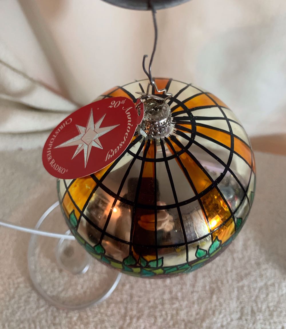 Luminescence - 20th Anniversary Edition (Free Standing) ornament collectible - Main Image 3