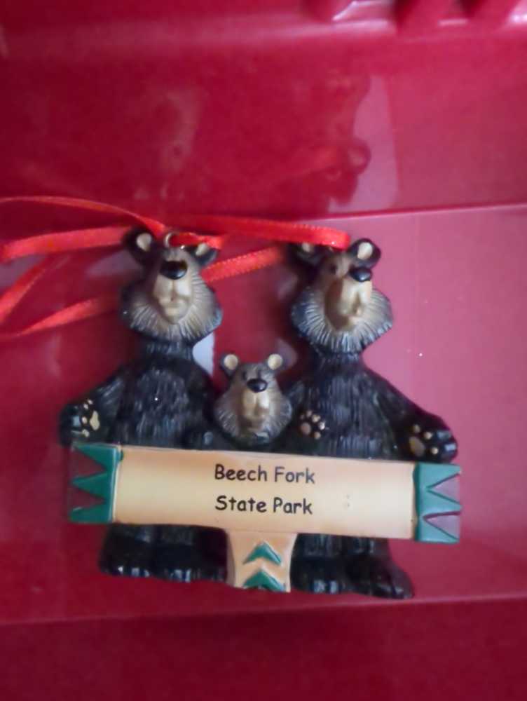 Poland - Teardrop - Leaves, Swirls, Mica - Silver, White, Red