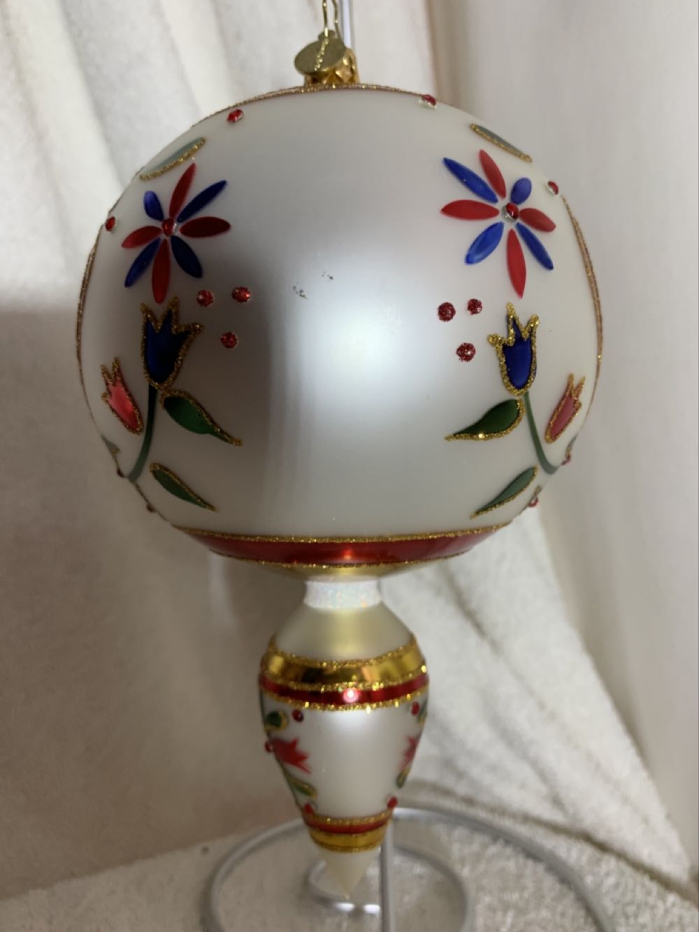 Hearts and Flowers (Christmas Tree Ornament) ornament collectible - Main Image 2