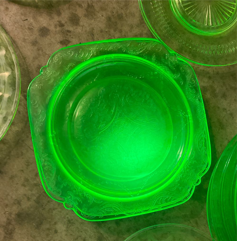 Federal Glass Madrid Pattern Lunch Salad Plate  ornament collectible - Main Image 2