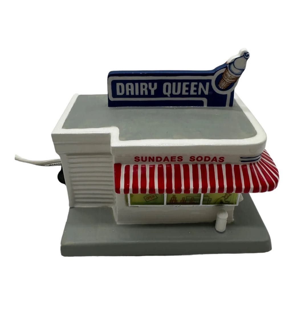 Dairy Queen - Hawthorne Village ornament collectible - Main Image 4
