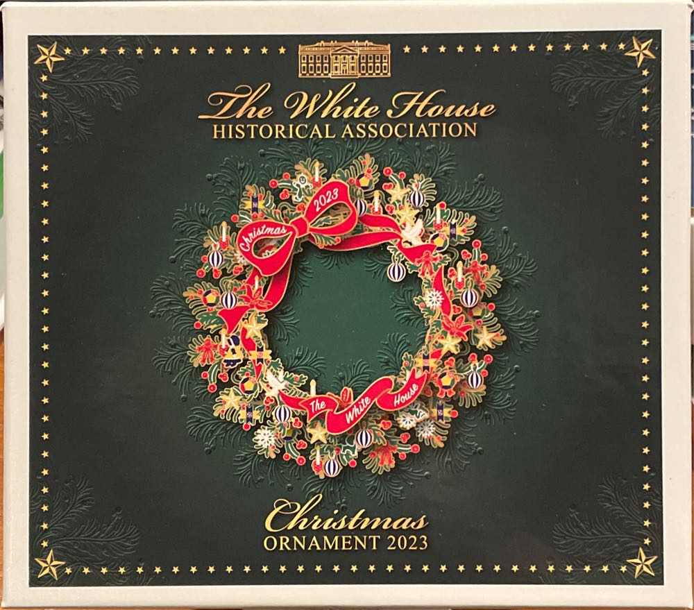 Carlton, Heirloom Collection