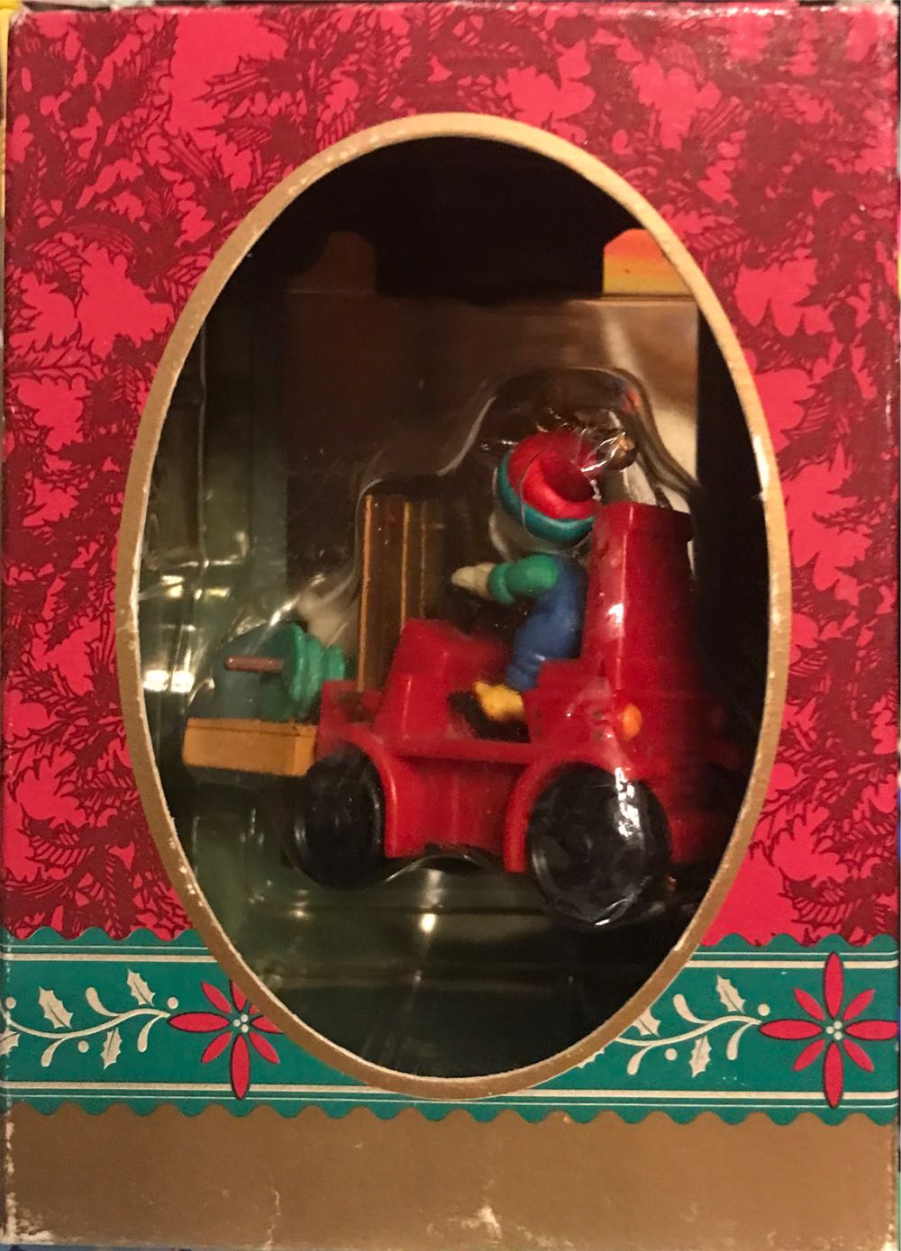 Elf Forklift  ornament collectible - Main Image 2