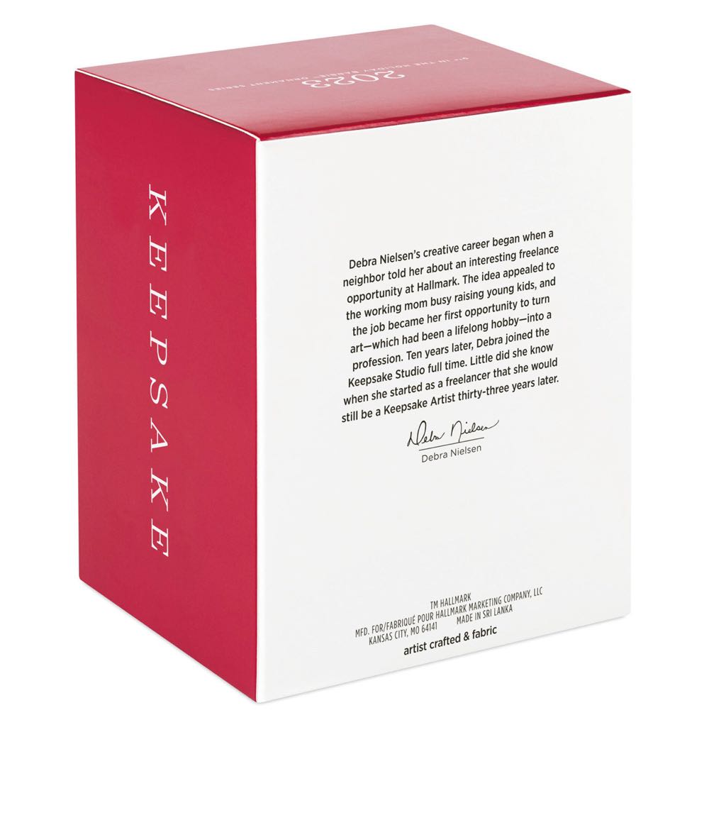 Holiday Barbie Ornament - Holiday Barbie Ornament Series (Barbie) ornament collectible [Barcode 763795831371] - Main Image 4