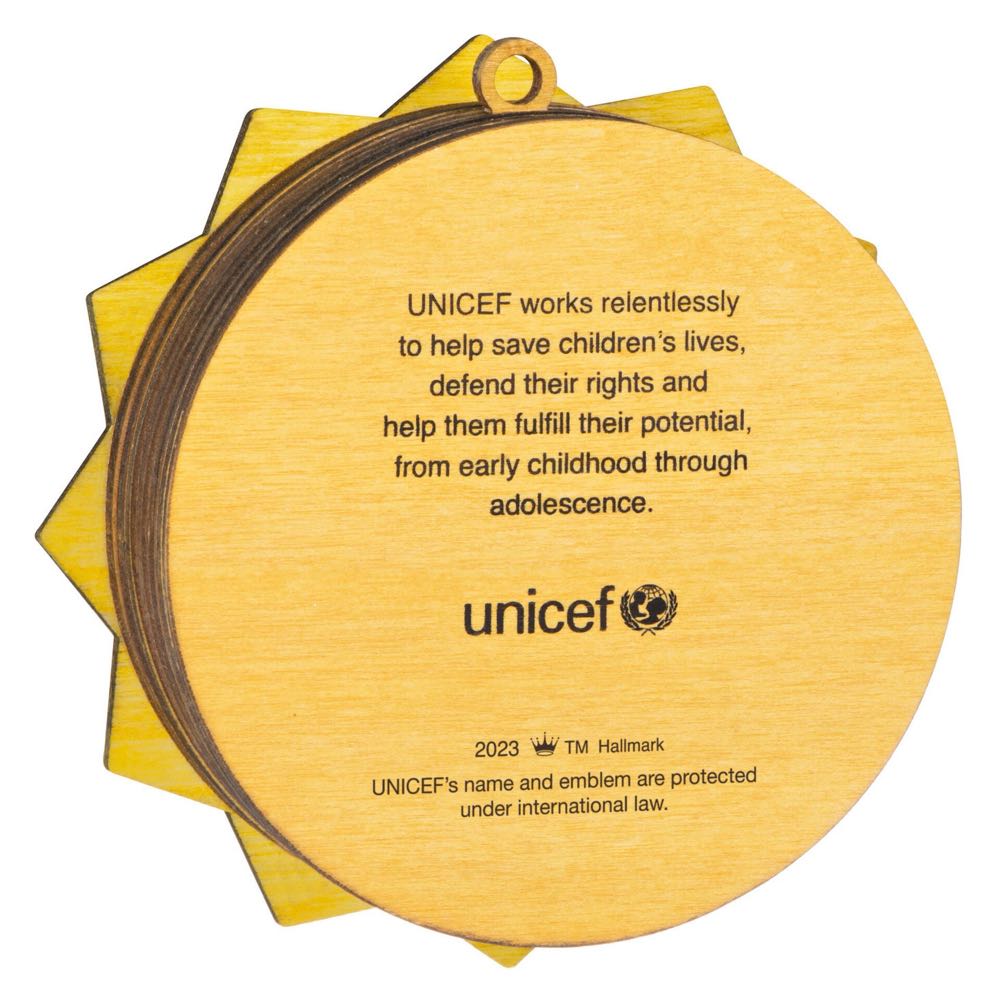 UNICEF Every Color Of Amazing - Children (Unicef) ornament collectible [Barcode 763795832064] - Main Image 2