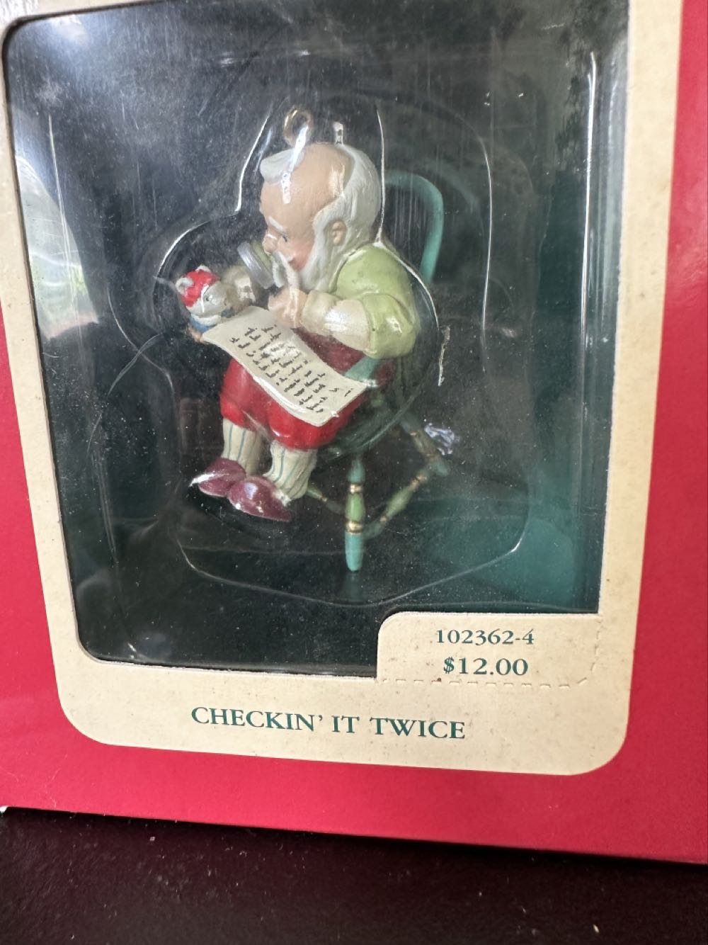 Flocked - Waving Dog