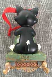 Figaro and Cleo Sketchbook Ornament - Disney Sketchbook (Pinocchio) ornament collectible - Main Image 2
