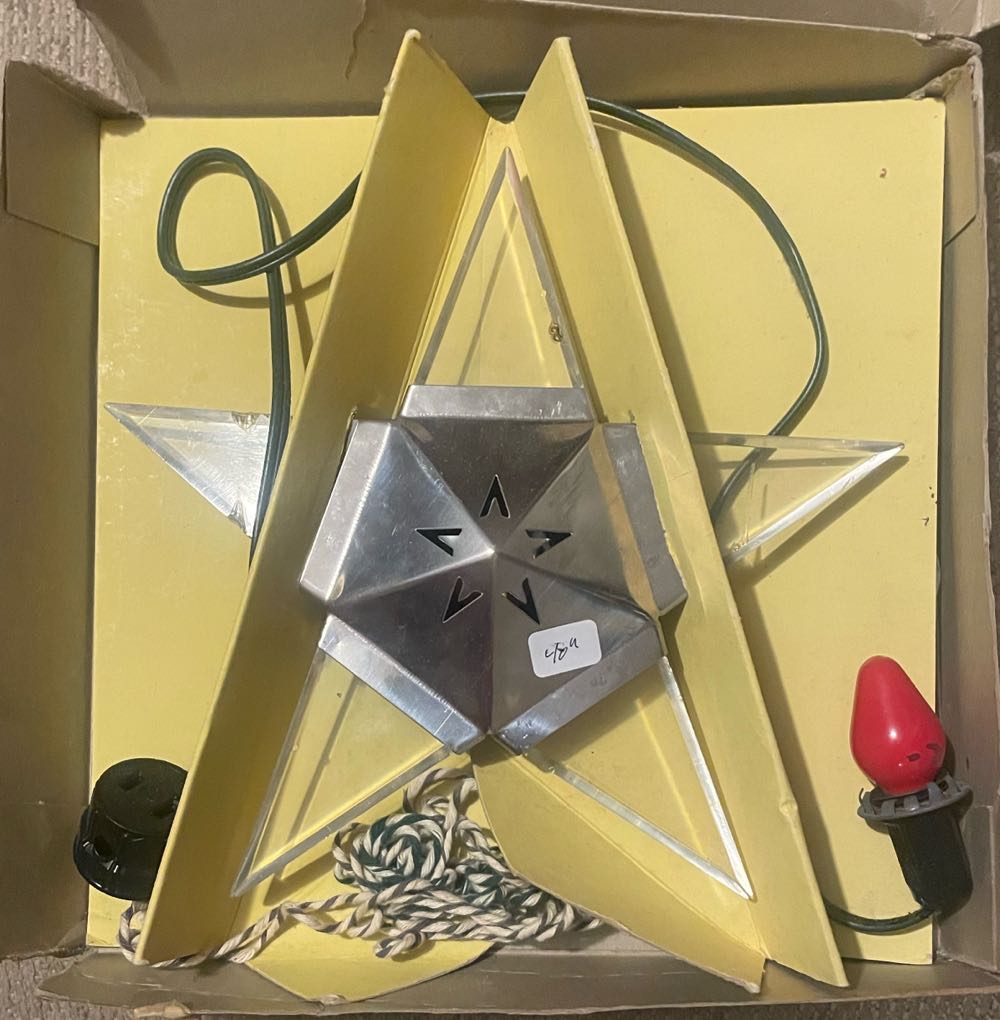 Noma - Tree Topper - Color Point Star - Cat. No. 126 - Star (Tree Topper) ornament collectible - Main Image 2