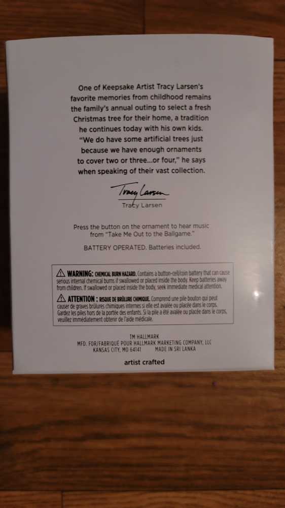 Batter Up! (Peanuts / Snoopy / Charlie Brown/ Peppermint Pattie) - Hallmark Keepsake Ornament (Peanuts) ornament collectible [Barcode 763795811038] - Main Image 2