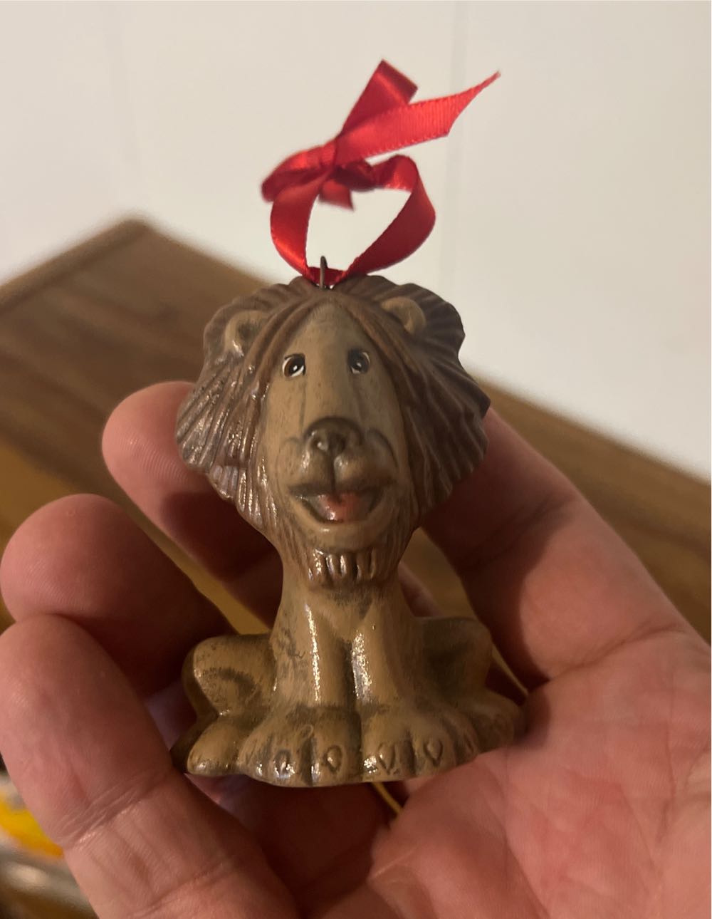 Vintage 1975 Western Publishing Co. Tawny Scrawny Lion Ceramic Figure Statue  ornament collectible - Main Image 3