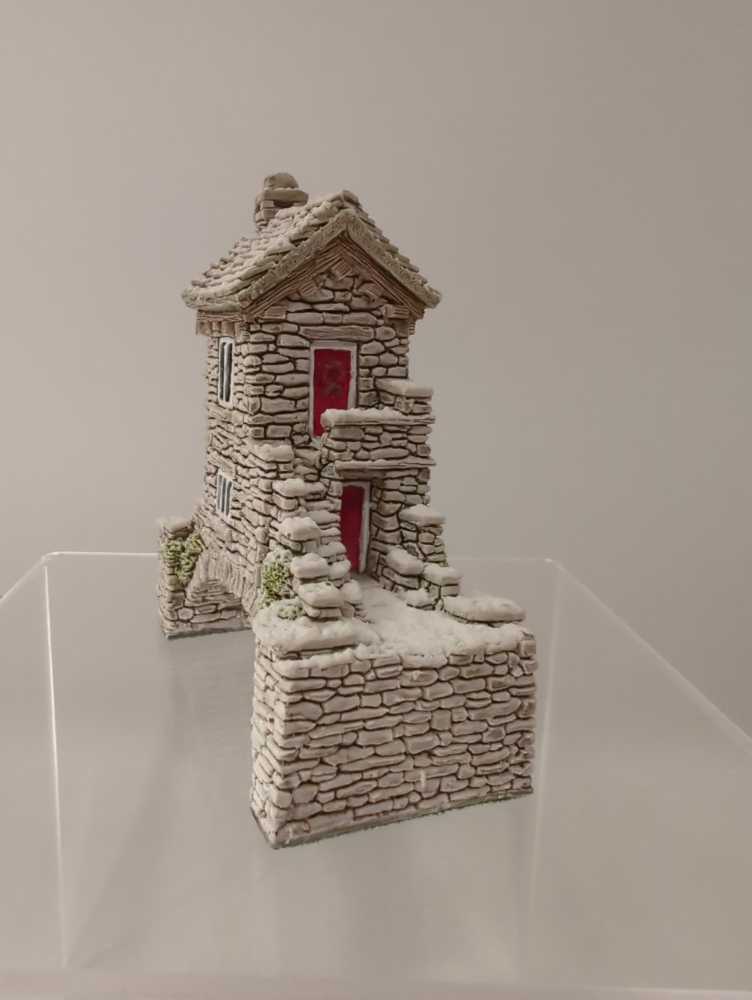 Bridge House In Winter - Lilliput Lane (Snow Cottages) ornament collectible [Barcode 712203008577] - Main Image 2
