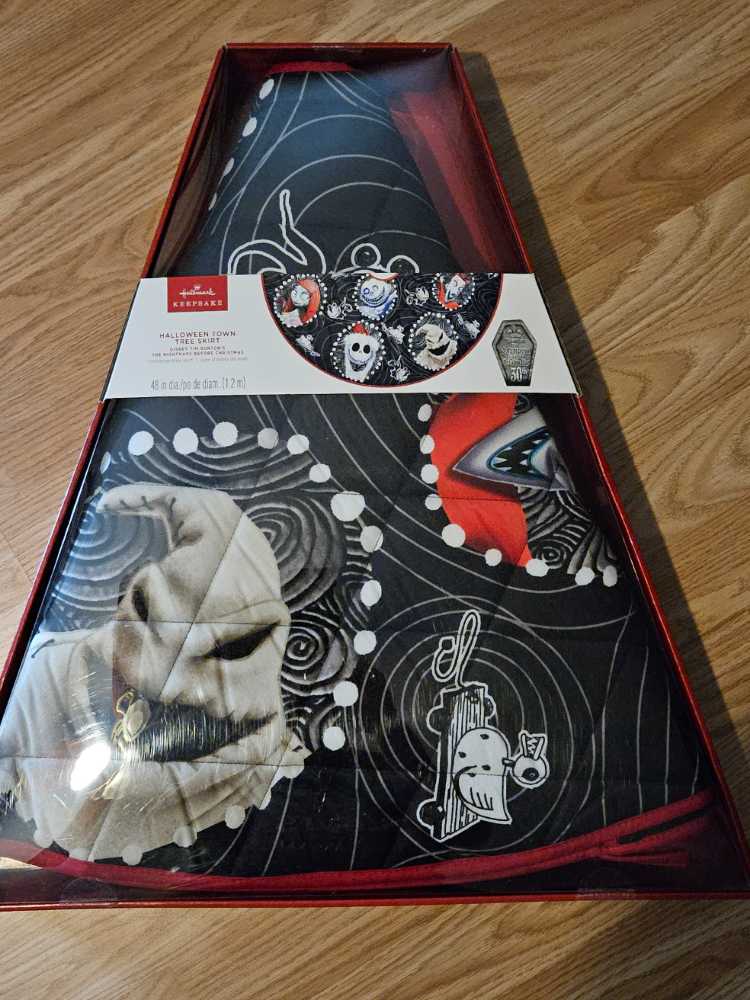 Hallmark Keepsake Christmas Tree Skirt Disney Tim Burton’s The Nightmare Before Christmas Halloween Town 48” Fabric Tree Skirt Gifts For Disney Fans - Disney Tim Burton’s The Nightmare Before Christmas (Disney Tim Burton’s The Nightmare Before Christmas) ornament collectible [Barcode 763795824144] - Main Image 2