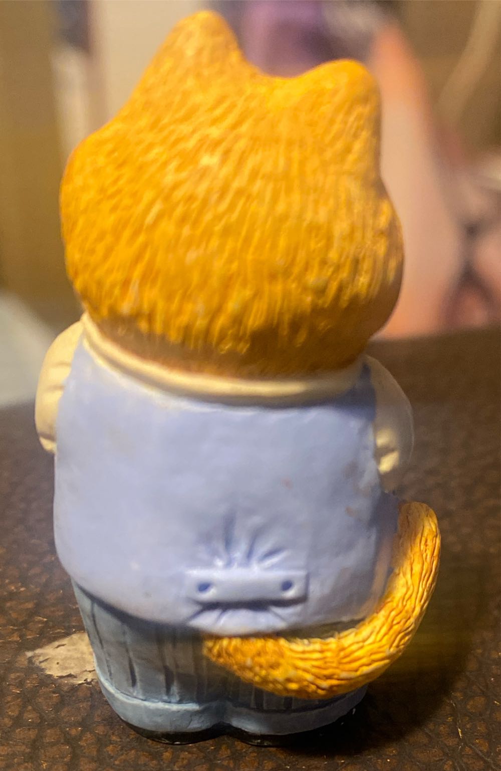 Merry Miniature Cameron With Heart - Merry Miniatures Cameron (Cat, Heart, Valentine’s Day) ornament collectible - Main Image 3