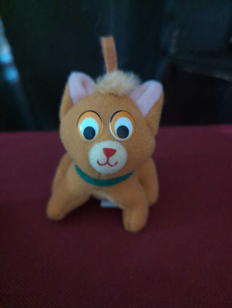 DINOS - Dilophosaurus Skull Hobby Lobby