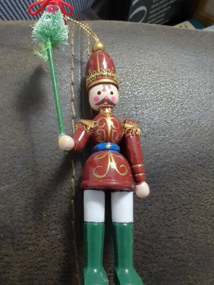 Hallmark The Big Bang Theory Sheldon Cooper Christmas Ornament