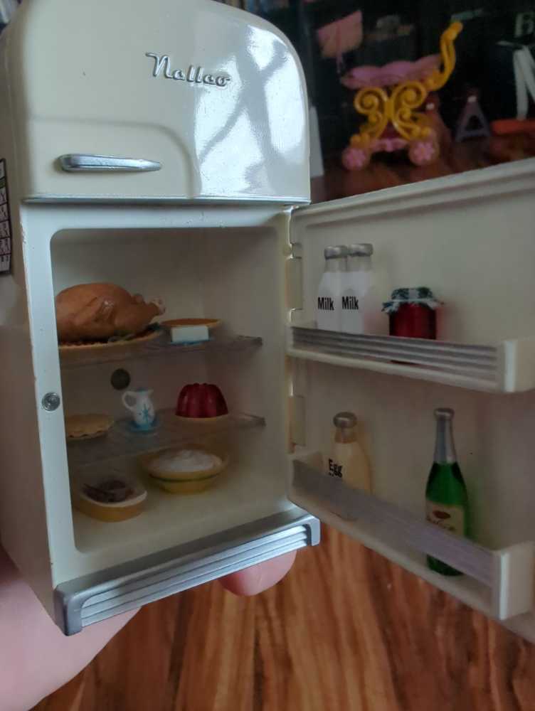 Hallmark Open Up Fridge   ornament collectible - Main Image 2