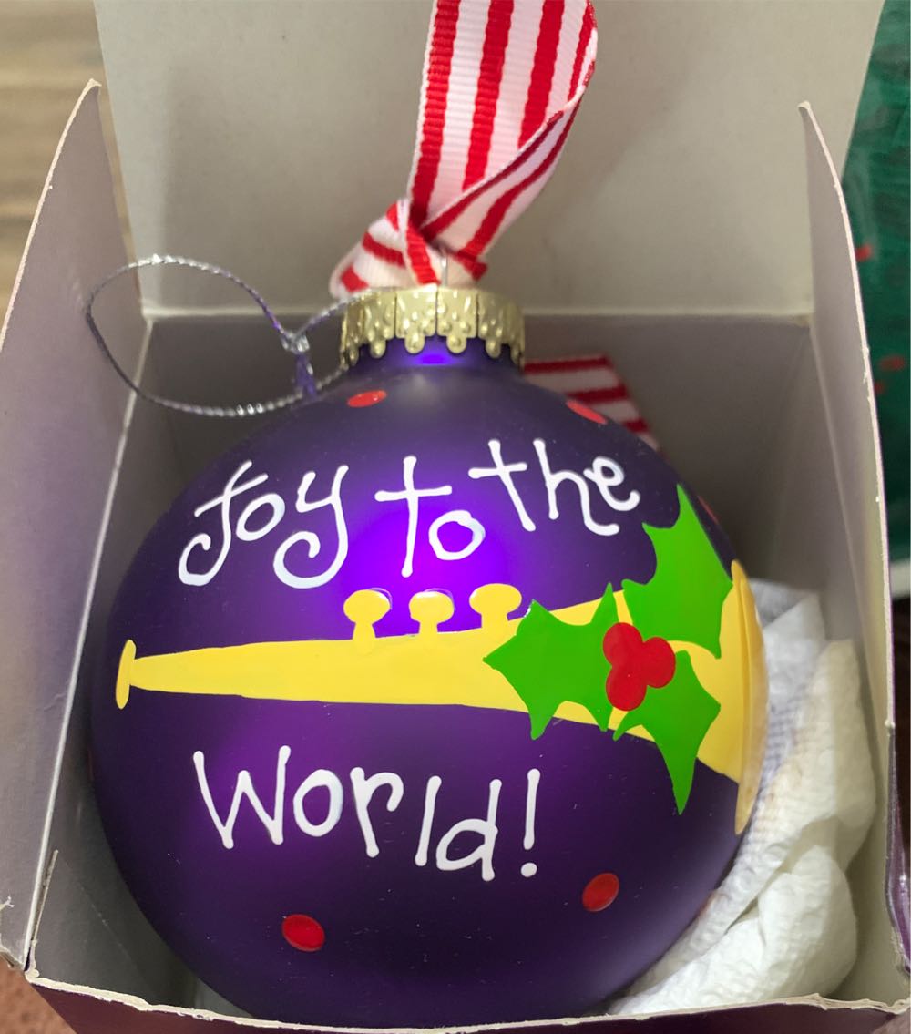 Joy To The World - Coton Colors (Coton Colors) ornament collectible [Barcode 845499030332] - Main Image 3