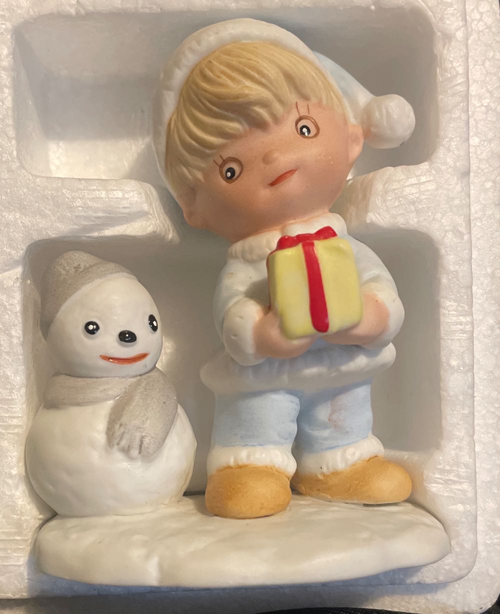 Yule Gem - (Set 3) - Decagon - Holly & Bells - Red