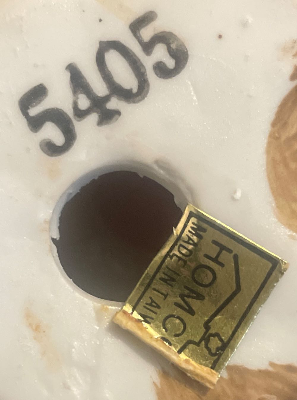 HOMCO - Santa Mouse Holding Christmas Tree - #5405 - Santa Mouse (Figurine) ornament collectible - Main Image 3