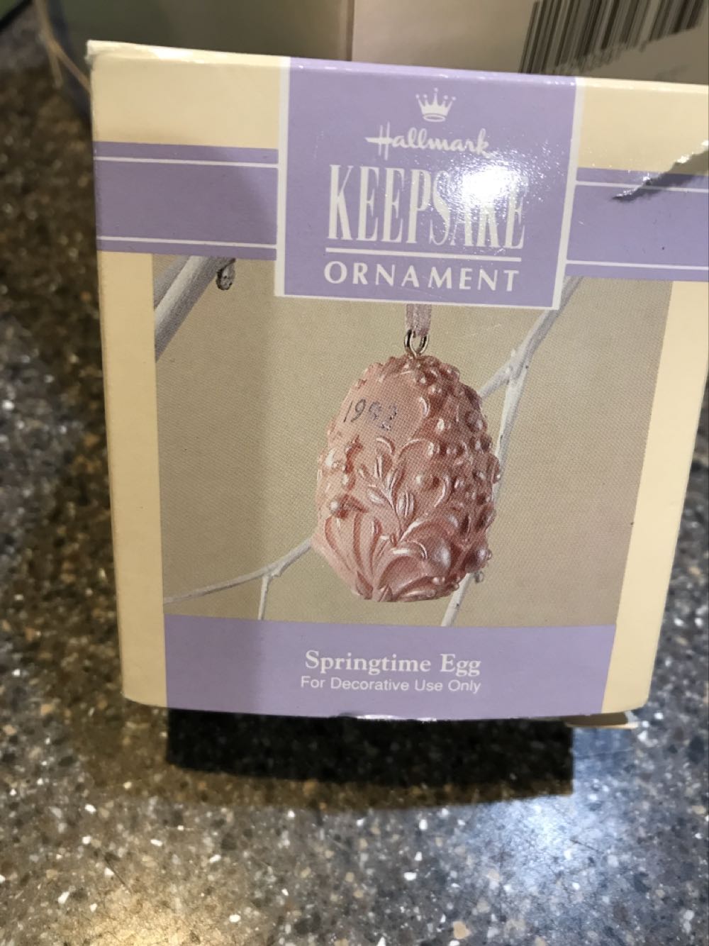 Christmastime Trimming