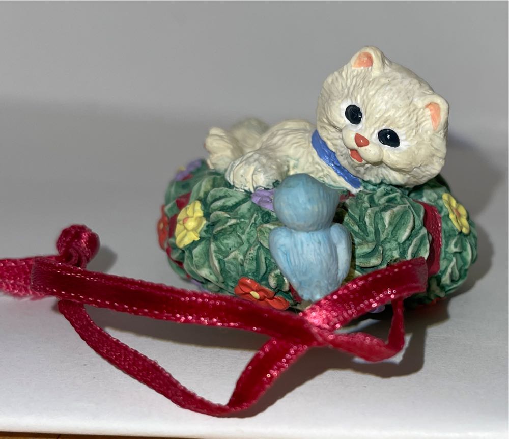 Easter Collection What’s Your Name? - Cats (Cat) ornament collectible [Barcode 015012449501] - Main Image 4