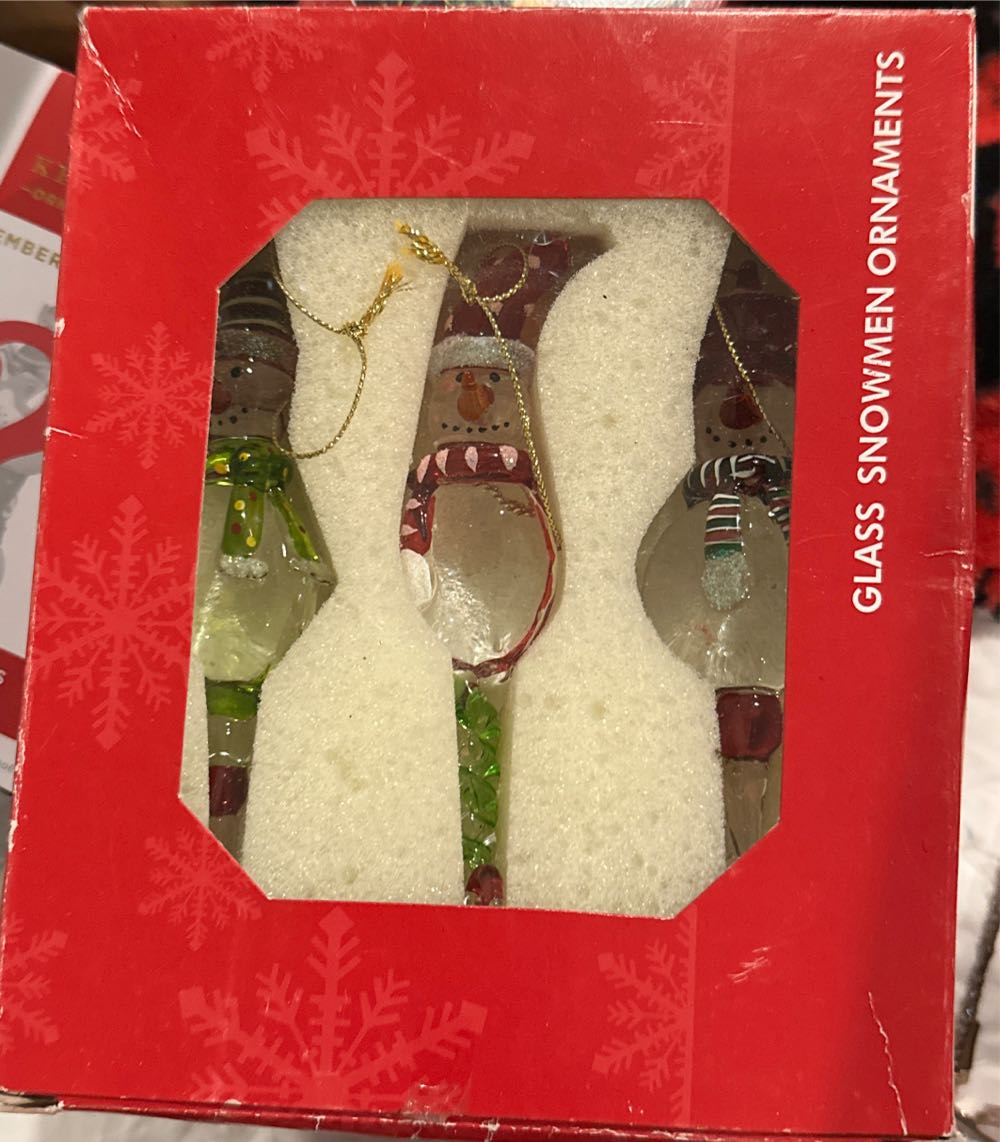 Trim A Home Inn Lighted Porcelain House